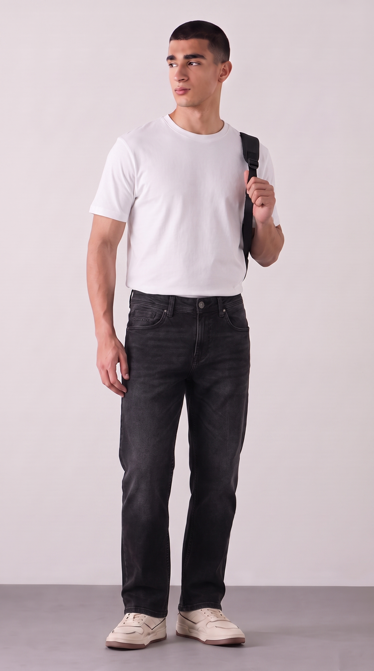 Relaxed Fit Jeans