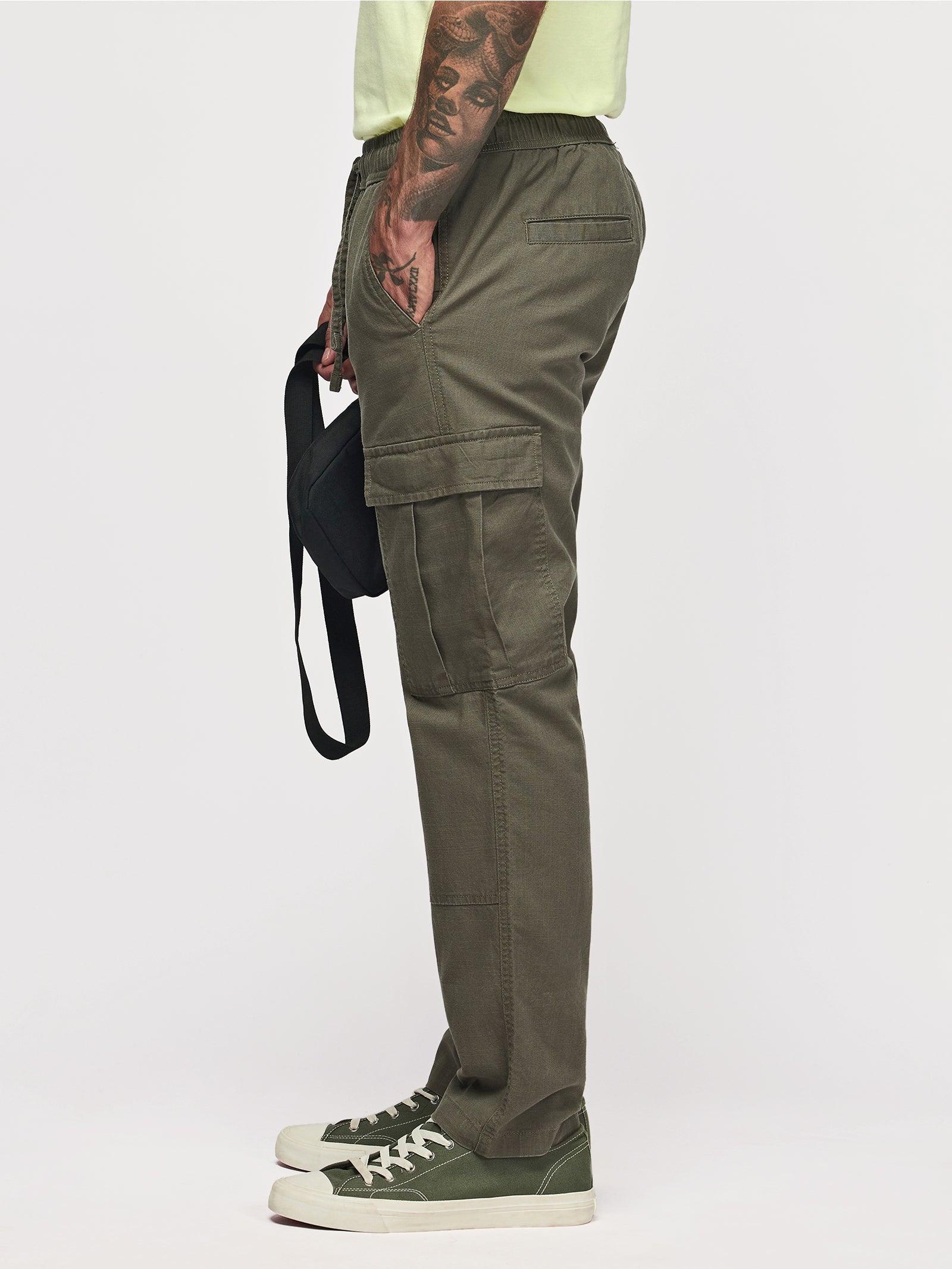 Relaxed Fit Cargo Trouser