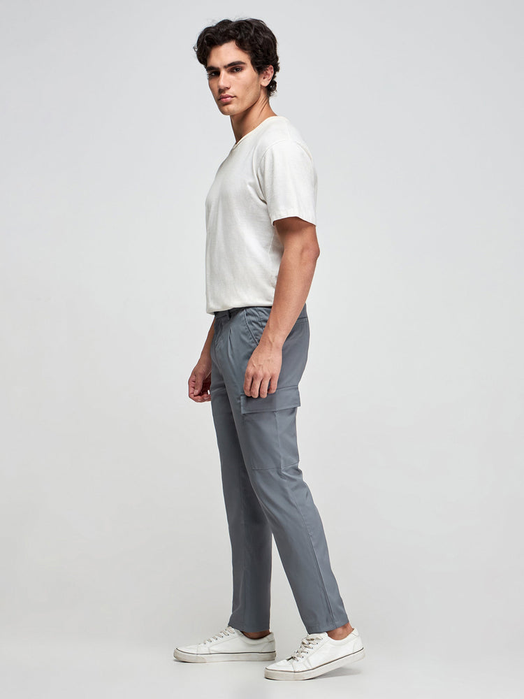 Relaxed Fit Pleated Cargo Trouser