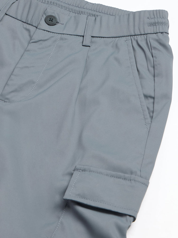 Relaxed Fit Pleated Cargo Trouser