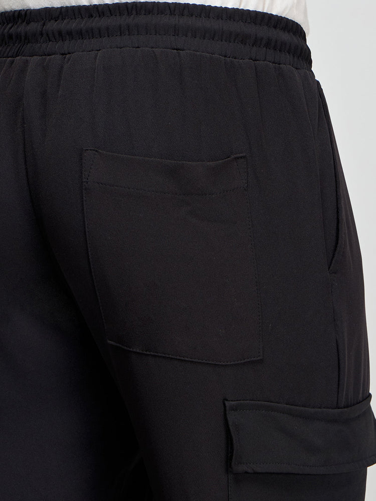 Relaxed Fit Pull-On Cargo Trouser