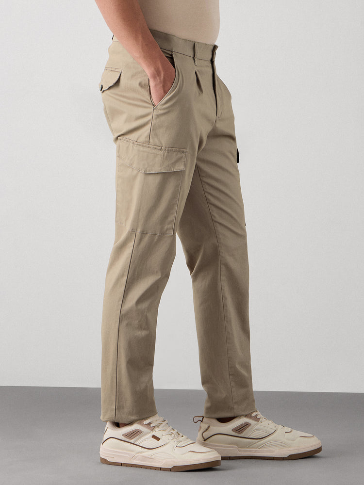 Relaxed Fit Pleated Cargo Trouser