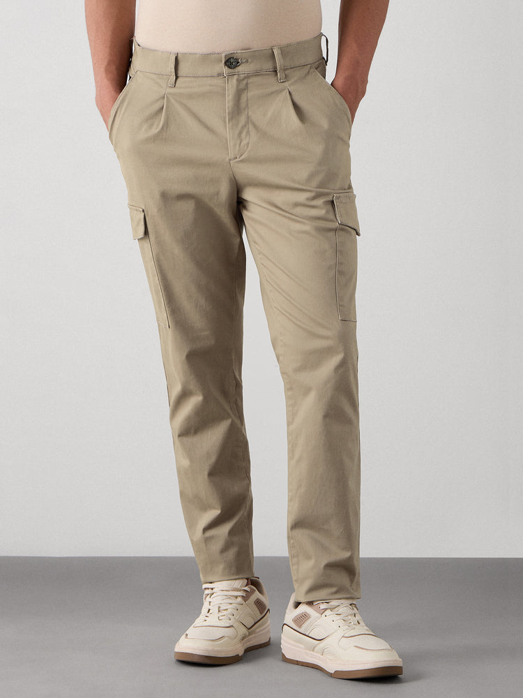 Relaxed Fit Pleated Cargo Trouser
