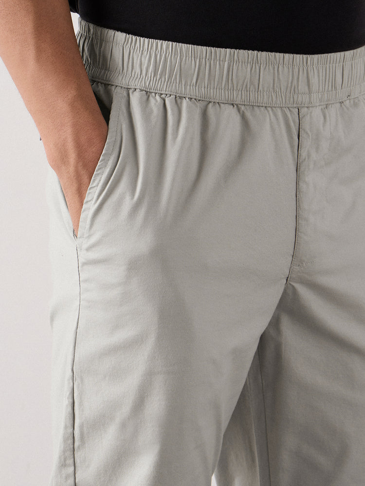 Relaxed Fit Travel Pant