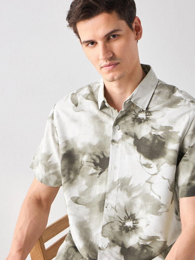 Relaxed Fit Floral Print Shirt