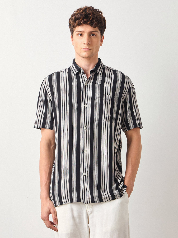 Relaxed Fit Striped Shirt