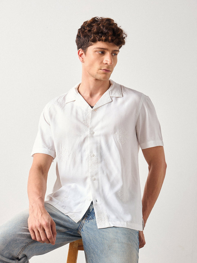 Relaxed Fit Embroidery Shirt