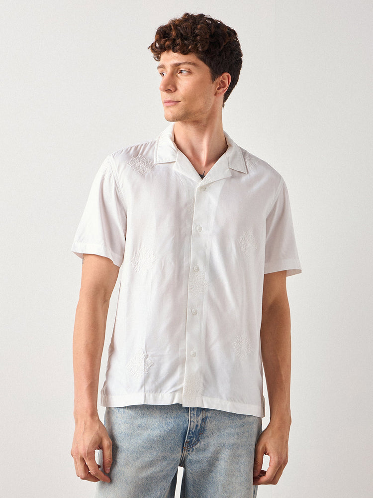 Relaxed Fit Embroidery Shirt