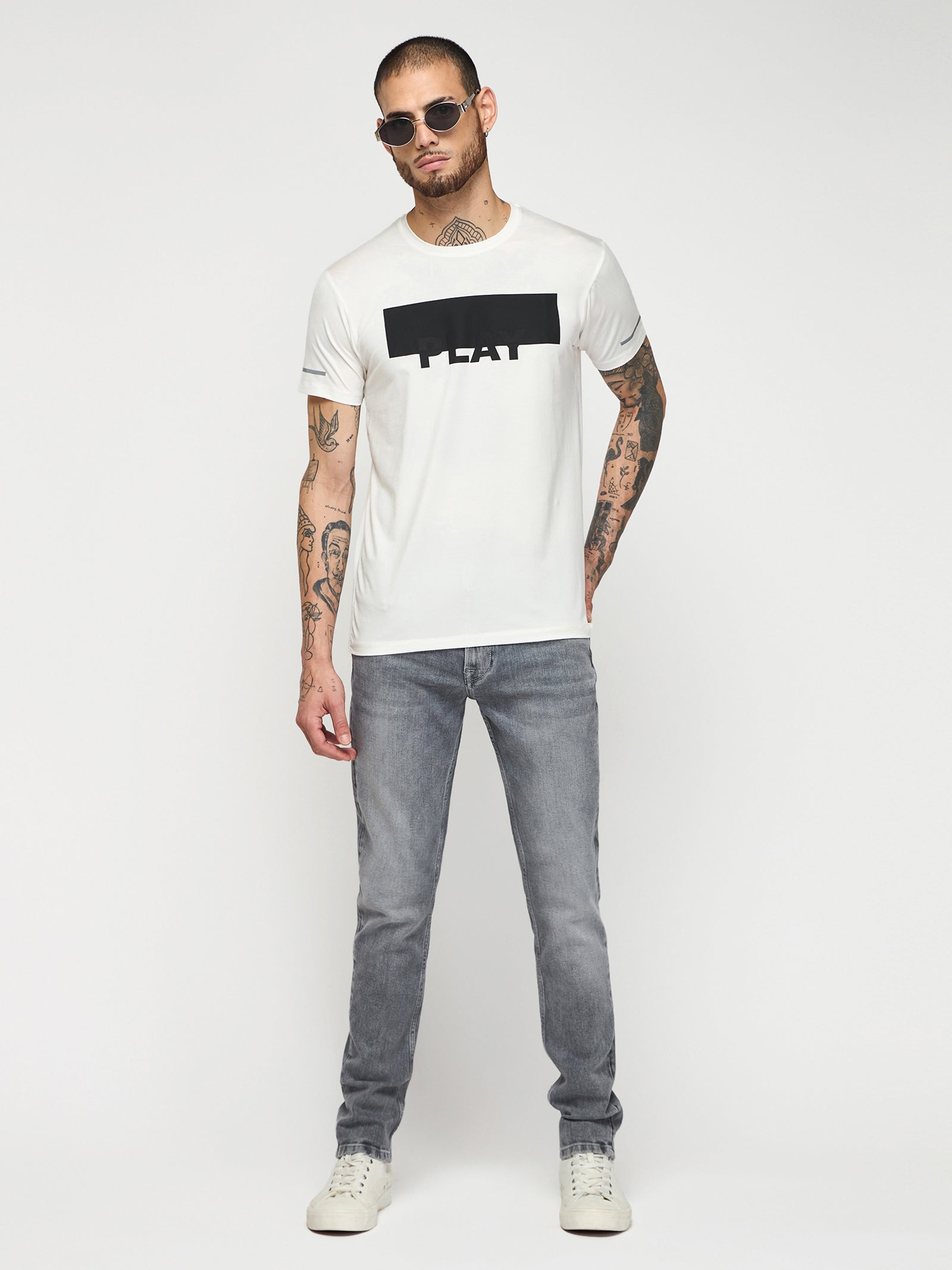 Chest Graphic Stretch T-Shirt