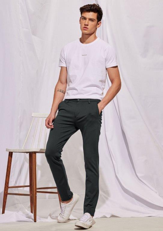 Dark Grey Solid 4-Way Stretch Ultra Slim Fit Trouser