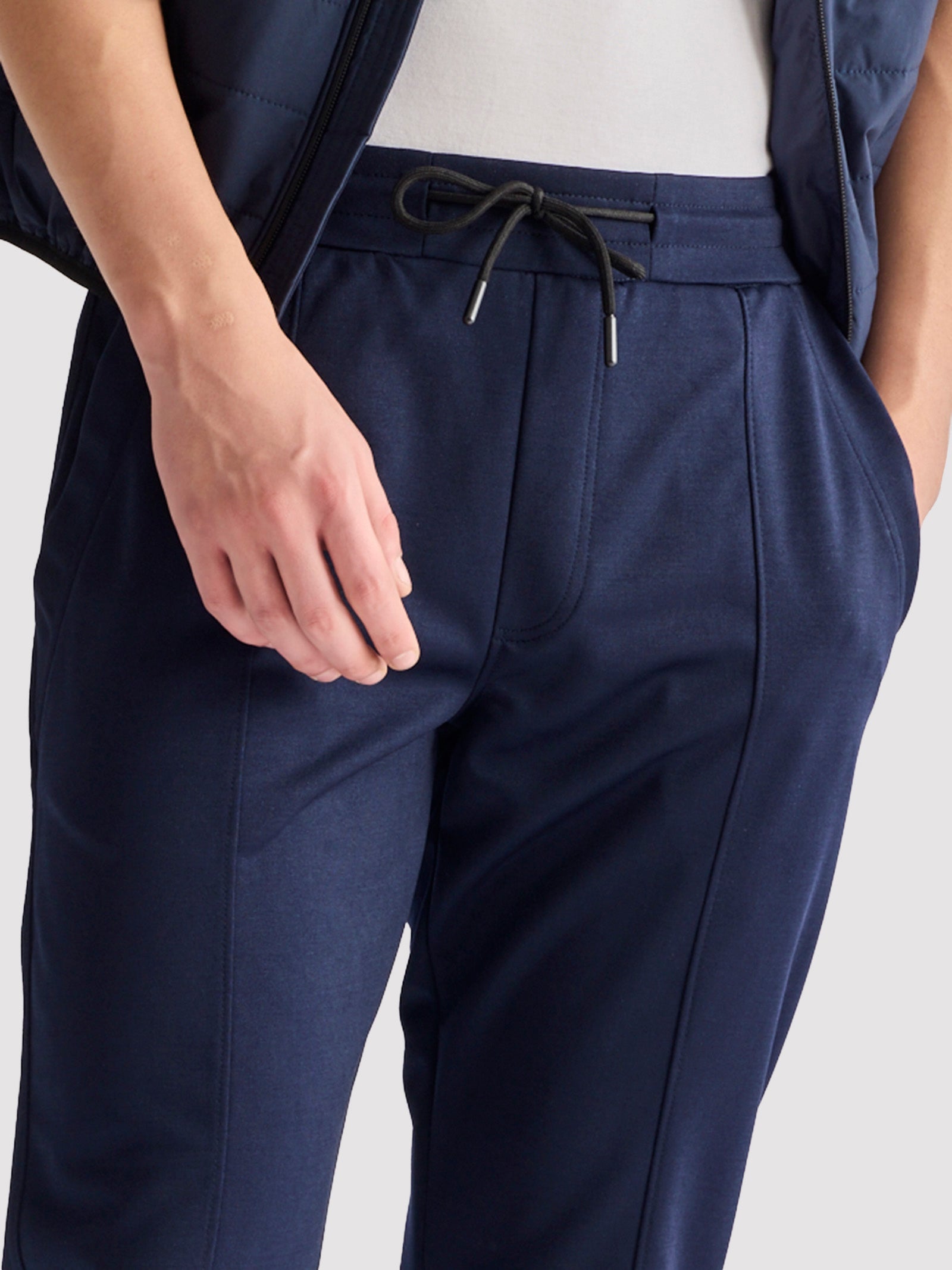 Navy 4-Way Stretch Travel Pant