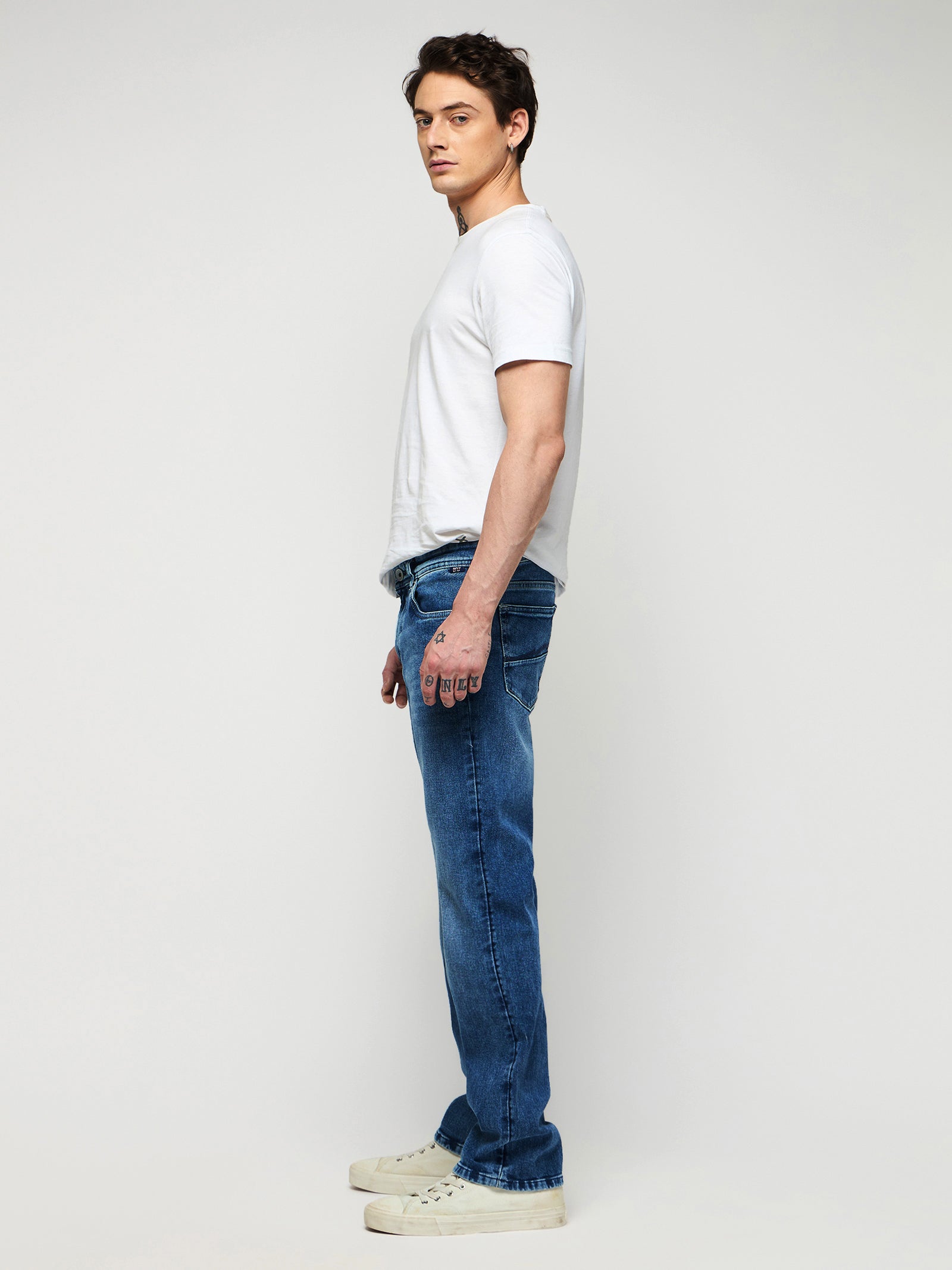 Relaxed Fit Medium Wash Jeans