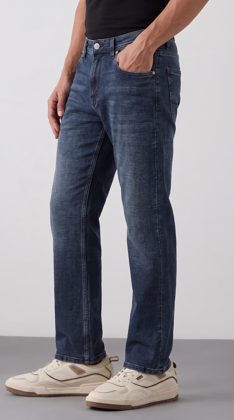 Relaxed Fit Jeans