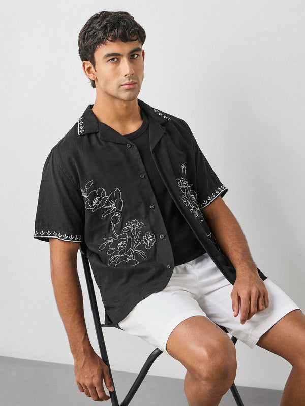 Boxy Fit Embroidery Shirt