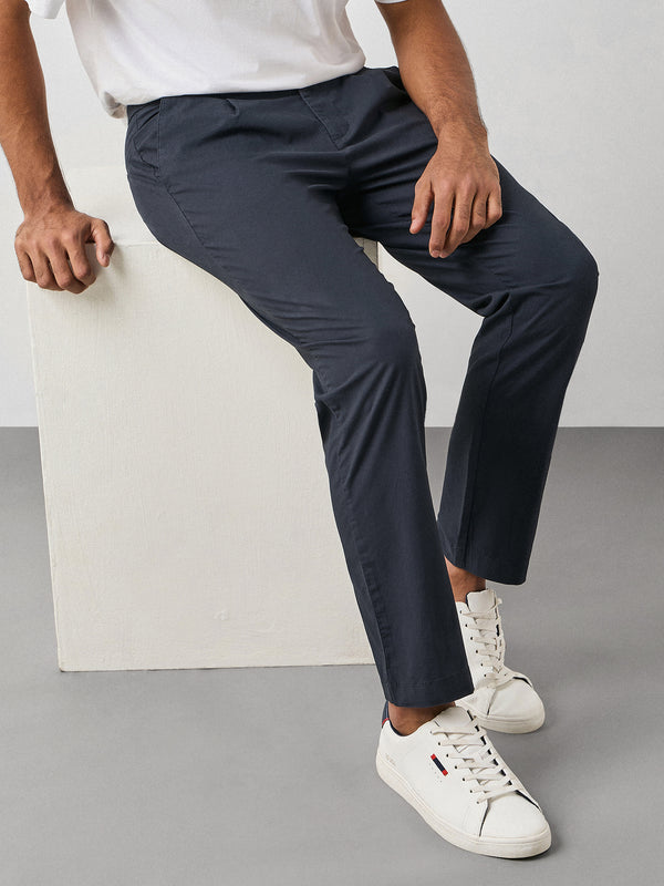 Tapered Fit Pleated Travel Trouser