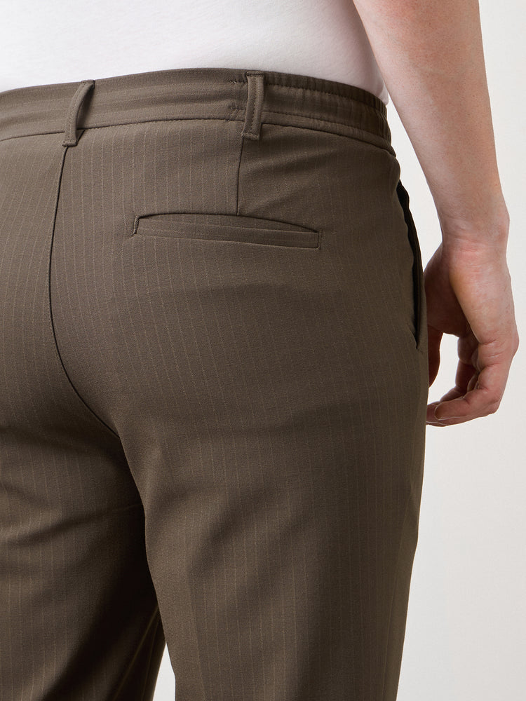Relaxed Tapered Fit Travel Trouser